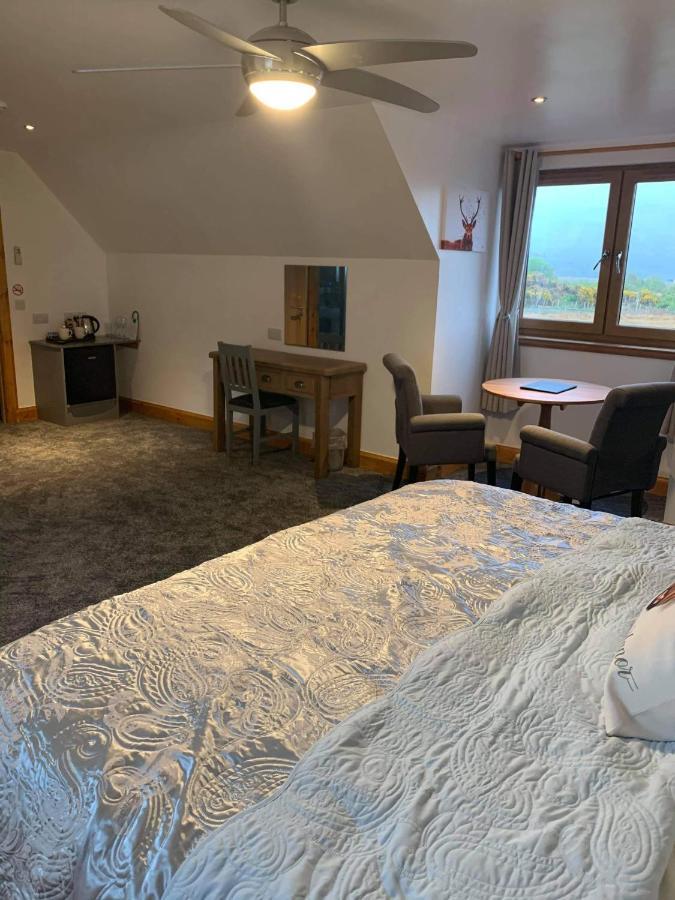 לינה וארוחת בוקר פורט ויליאם Ben Nevis Manor מראה חיצוני תמונה